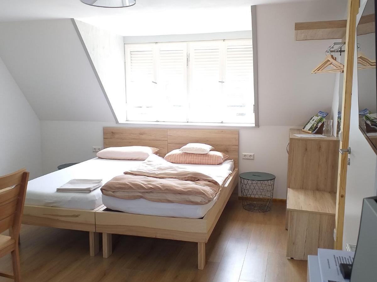 Landcafe Sima & Zimmervermietung Forheim 외부 사진
